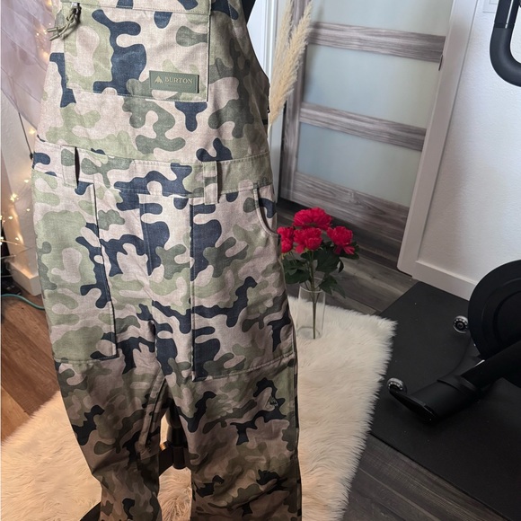 Burton Green and Gray Camouflage Snowbibs - Picture 1 of 3
